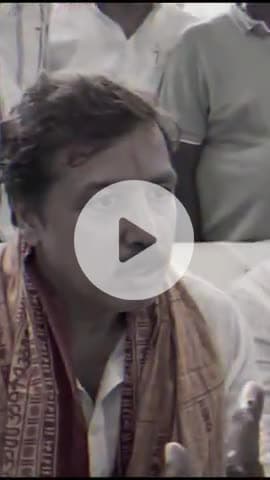 मड़ियाहू: रामपुर में पूर्व सांसद धनंजय सिंह ने प्रमुख पद के दावेदार अमित टाटा को दिया समर्थन