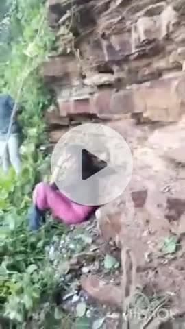 तानसेन: ग्वालियर किले से एक लड़की ने लगाई छलांग, पुलिस ने अस्पताल में भर्ती कराया