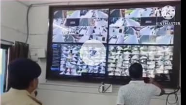 बगहा: बगहा एसपी ने नियंत्रण कक्ष का किया निरीक्षण