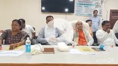 फारबिसगंज: प्रखंड सह अंचल कार्यालय के सभा भवन में राजस्व महा अभियान को लेकर आयोजित की गई बैठक