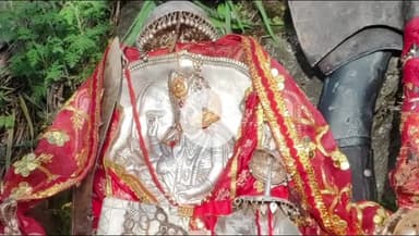 भटवाड़ी: धराली आपदा के 12वें दिन खोदाई में सुरक्षित मिली मां राजराजेश्वरी की चांदी की मूर्ति, भावुक हो उठे ग्रामीण