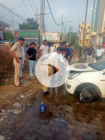 बद्दी: बद्दी पुलिस और नागरिकों की मदद से कार में लगी आग पर पाया गया काबू