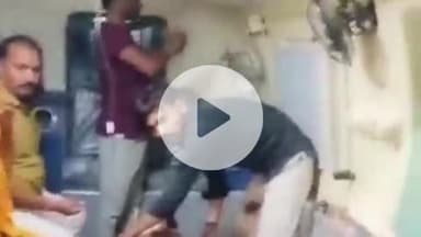 भोरे: गौसैसिया गांव में अपराधियों ने एक व्यक्ति को मारी 6 गोलियां, गंभीर हालत में अस्पताल में भर्ती, पुलिस जांच शुरू