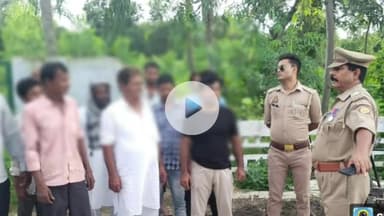 रामपुर: रविवार को रामपुर में ड्रोन की अफवाहों पर पुलिस ने 19 स्थानों पर चलाया जागरूकता अभियान