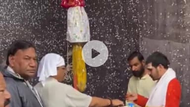 खंडवा नगर: गोगा नवमी पर भक्तिभाव का अनोखा नज़ारा, महादेवगढ़ मंदिर में हुआ छड़ी पूजन