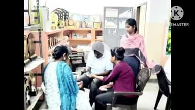 నడిగూడెం: నడిగూడెం గురుకుల పాఠశాలలో విద్యార్థులకు ఆరోగ్య పరీక్షలు నిర్వహించిన పీహెచ్సీ డాక్టర్ హరినాథ్