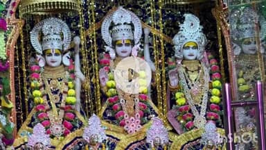 कर्वी: कामतानाथ प्रमुख द्वार में मनाया गया श्रीकृष्ण जन्माष्टमी का पर्व, कई प्रमुख संत रहे उपस्थित