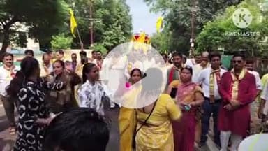 हुज़ूर: भोपाल में श्रीकृष्ण जन्मोत्सव पर शोभायात्रा, रथ पर बाल कृष्ण-राधा रानी के दर्शन