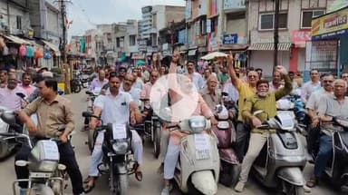 सीतामऊ: कोतवाली थाने में फुटकर व्यापारियों का प्रदर्शन, राष्ट्रपति के नाम ज्ञापन, भारत पर टेरिफ का विरोध