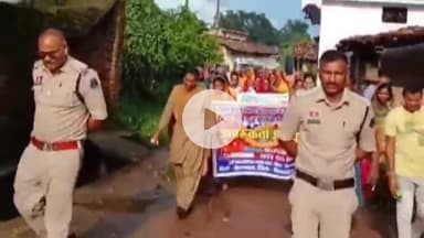 कोटा: वि खं कोटा के ग्राम रिगरिगा में नशे के खिलाफ महिलाओं ने गांव में रैली निकालकर लोगों को किया जागरूक