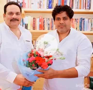 लाडपुरा: जन्मदिन समारोह का हार्दिक आमंत्रण 
आप सभी स्नेहीजनों, शुभचिंतकों एवं साथियों को सादर आमंत्रण है कि
इंजीनियर इंसाफ़ अली आज़