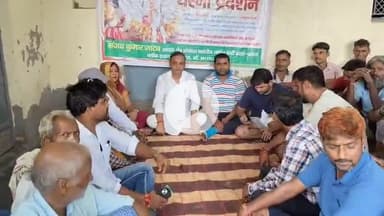 संजय कुमार जाटव सदस्य क्षेत्र पन्चायत भारतीय जनता पार्टी 1 से 6 मांगो को लेकर विशाल धरना प्रदर्शन पर बैठ चुके है #pmo#cm