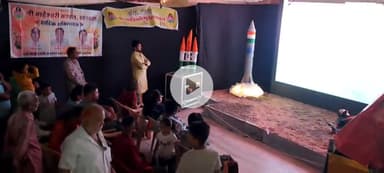 खंडवा नगर: कृष्ण जन्मोत्सव पर भक्ति के साथ देशभक्ति का रंग भी दिखा