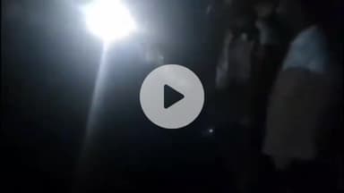 कसिया: गांगीटीकर में तुर्कपट्टी-फाजिलनगर मार्ग पर शव रखकर ग्रामीणों ने किया प्रदर्शन, जमीनी विवाद में घायल की मौत पर हुआ बवाल