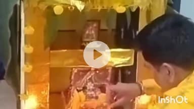 गढ़वा: गढ़वा एसडीओ ने श्रीकृष्ण जन्माष्टमी पर की पूजा-अर्चना, क्षेत्रवासियों के लिए सुख-समृद्धि की कामना की