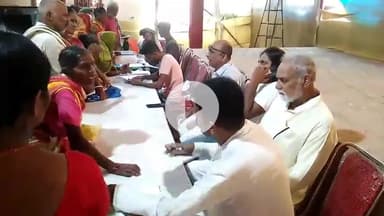 एकंगरसराय: @#एकंगरसराय नगर पंचायत में स्थित डाक बंगला में वृद्ध जनों का शिविर लगाया गया