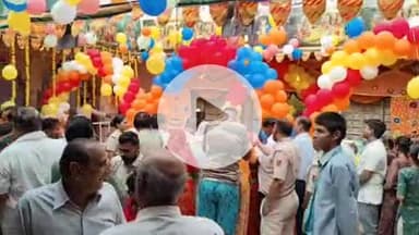 झालरापाटन: द्वारकाधीश मंदिर में नंद उत्सव की धूम, बाल स्वरूप पर खिलौने, मिठाइयां और माखन-मिश्री न्योछावर