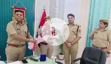 सुल्तानपुर: सुल्तानपुर में महिला आरक्षी को मिला आउट ऑफ टर्न प्रमोशन, वॉलीबॉल में कांस्य पदक जीतने वाली आरती यादव बनीं मुख्य आरक्षी