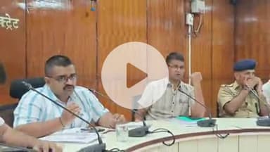 करौली: कलेक्ट्रेट में सड़क सुरक्षा समिति की बैठक हुई संपन्न, सुरक्षा रेलिंग को क्षतिग्रस्त करने पर होगी कार्रवाई