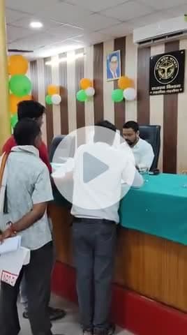 पडरौना: पडरौना तहसील सभागार में संपूर्ण समाधान दिवस का आयोजन, ज्यादातर अधिकारी नदारद, फरियादी लौटे मायूस