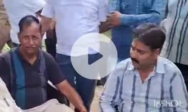 एत्मादपुर: कालिंदी विहार, महादेव नगर व गायत्री विहार में विधायक ने जन चौपाल लगाकर सुनी लोगों की समस्याएं