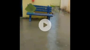 भोकरदन: पोलीस ठाण्याच्या प्रणांगणात साचले सर्वत्र पावसाचे पाणी