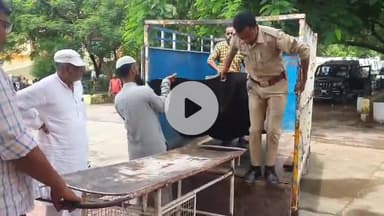 रामपुर: दिल्ली से बिहार जा रहे युवक की मिलक रेलवे स्टेशन के पास ट्रेन से गिरकर दर्दनाक मौत, पुलिस ने शव पीएम के लिए भेजा