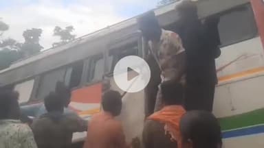 कोटा: कोटा लोरमी मुख्य मार्ग पर ग्राम लिटिया के पास बस और बाइक में टक्कर, कई घायल