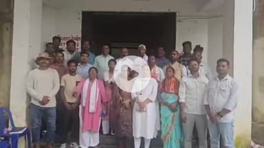 कांके: करम टोली में आदिवासी संगठनों ने सूर्या हांसदा की हत्या के खिलाफ राजभवन मार्च का किया ऐलान