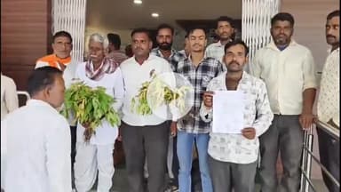 नीमच नगर: बिसलवास सोनीगरा के किसानों ने सोयाबीन फसल बीमा और मुआवजे की मांग को लेकर कलेक्ट्रेट में दिया ज्ञापन