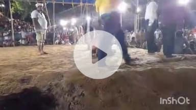 नावकोठी: श्री कृष्णा मेला पहसारा में अंतर्राज्यीय दंगल प्रतियोगिता जारी, पहलवानों ने किया दर्शकों का मनोरंजन