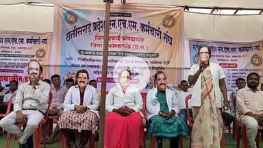 कोंडागांव: मुखौटा पहनकर NHM कर्मचारियों ने सरकार के खिलाफ किया प्रदर्शन, वादाखिलाफी को लेकर DNK मैदान में हड़ताल जारी