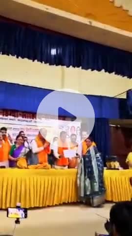 परिहार: परिहार की प्रीति सुमन को पटना में 'अटल साहित्यकार सम्मान' से नवाजा गया