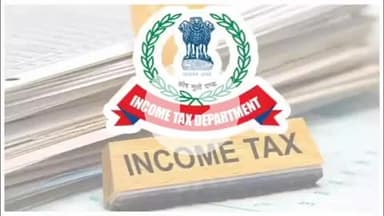 पीपलदा: इटावा कस्बे के तेजाजी मैदान के निकट मजदूर के घर पर इनकम टैक्स विभाग की रेड, मीडिया व स्थानीय पुलिस ने बनाई दूरी