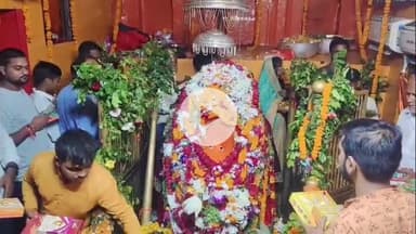 सुल्तानपुर: जिले के पौराणिक विजेथुआ महावीरन धाम में उमड़ा आस्था का सैलाब