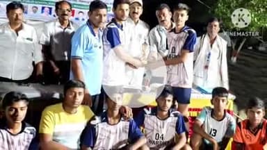 हिंगणघाट: बिहार येथे होणाऱ्या राष्ट्रीय शुटिंगबॉल स्पर्धेसाठी शहरातील खेळाडूंची निवड, सर्वत्र अभिनंदनाचा वर्षाव