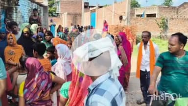 बिधूना: बेला क्षेत्र के पृथ्वीपुर मोड़ के पास आवारा गोवंश से टकराई बाइक, महिला की हुई मौत