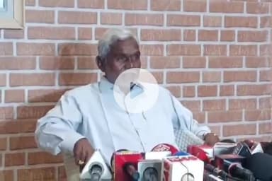 कांके: मोरहाबादी में प्रेस वार्ता कर पूर्व मुख्यमंत्री चंपाई सोरेन ने प्रस्तावित रिम्स-2 पर साधा निशाना