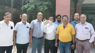 भीलवाड़ा: कृषि उपज मंडी के व्यापारियों ने यूज़र चार्ज निरस्त करने की मांग को लेकर जिला कलेक्टर को सौंपा ज्ञापन