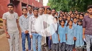 धौलपुर: प्रिंसिपल सहित शिक्षकों पर छात्रों की मारपीट का आरोप, ग्रामीणों ने जिला कलेक्टर को दिया शिकायती पत्र