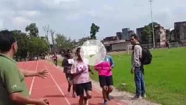 सहारनपुर: डॉ भीमराव अंबेडकर स्टेडियम में रेड रिबन यूथ फेस्ट के अंतर्गत रेड रन मैराथन प्रतियोगिता का आयोजन