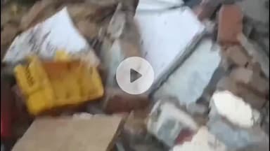 मथुरा: गांव धोरेरा के समीप वर्षों पुराने मकान का छज्जा गिरा, बच्चे सहित 5 लोग हुए घायल