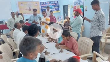 सीतामऊ: मिट्टी के गणेश जी घर-घर विराजेंगे तभी होगा पर्यावरण का संरक्षण, गणेश जी बनाने को लेकर दिया प्रशिक्षण