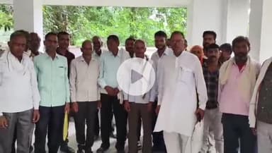 छिबरामऊ: तहसील पहुंचे किसानों ने SDM से मुलाकात की, बुंदेलखंड एक्सप्रेस में जा रही जमीन का सही दाम दिलाने की मांग की