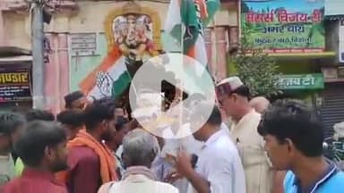 सुल्तानपुर: शाहगंज चौराहे पर राजीव गांधी की जयंती पर कांग्रेसियों ने मजदूरों को बांटी मिठाई, तिकोनिया पार्क में की गई सफाई