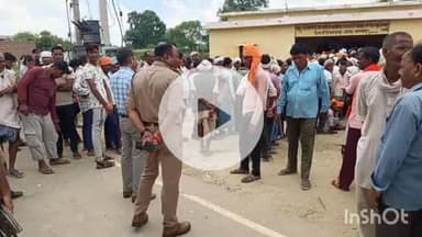 बलरामपुर: अपर जिलाधिकारी और अपर पुलिस अधीक्षक ने खाद वितरण केंद्रों का भ्रमण कर सुरक्षा व्यवस्था का लिया जायजा