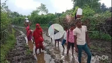 मालथोन: इटवा ग्राम में सीसी रोड न होने के कारण रहवासी कीचड़ से होकर निकलने को मजबूर #jansamasya