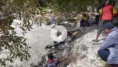 भटवाड़ी: भागीरथी का जलस्तर घटने के बाद जिला प्रशासन ने हर्षिल में नदी किनारे बाढ़ सुरक्षा कार्य शुरू कर दिए