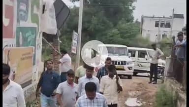 करौली: गुढाचंद्रजी में बिजली निगम ने 325 अवैध कनेक्शन काटे, 2 लाख 85 हजार का लगाया जुर्माना, बिजली चोरों में मचा हड़कंप