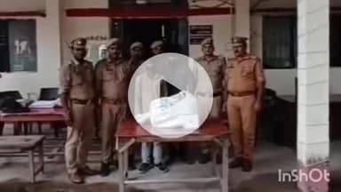 बिधूना: कोतवाली पुलिस ने नुमाइश में झूला संचालक की चोरी का किया खुलासा, बरामद की मोटर और नगदी, दो आरोपी गिरफ्तार